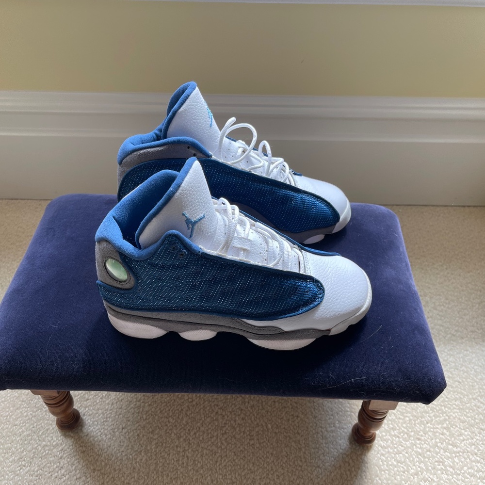 Nike Air Jordan 13 Retro Youth size 6